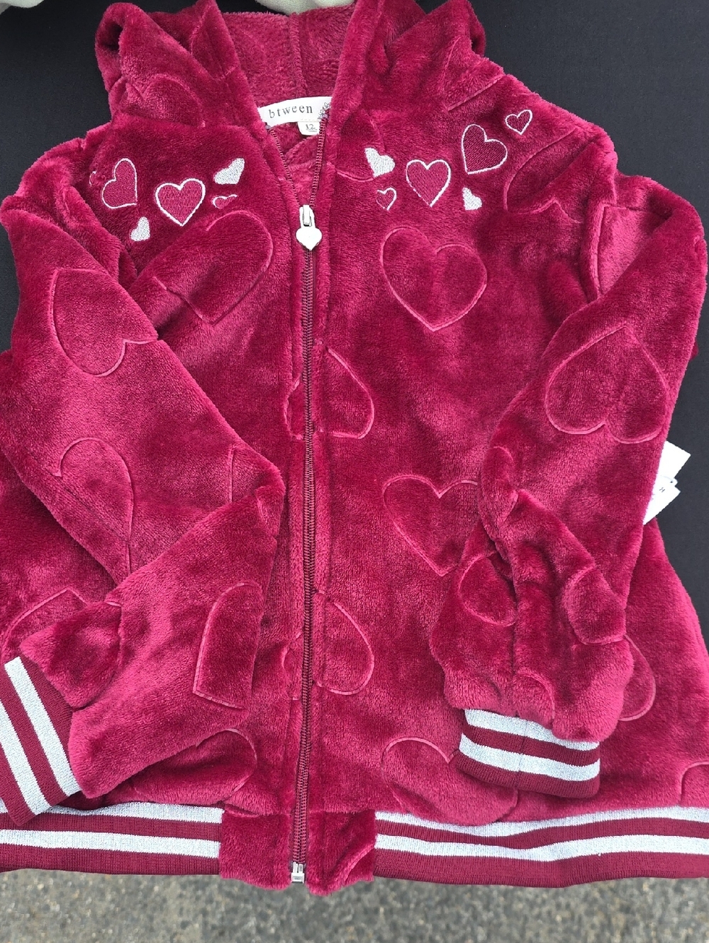 btween Plush Heart Zip Hoodie in Deep Raspberry Pink